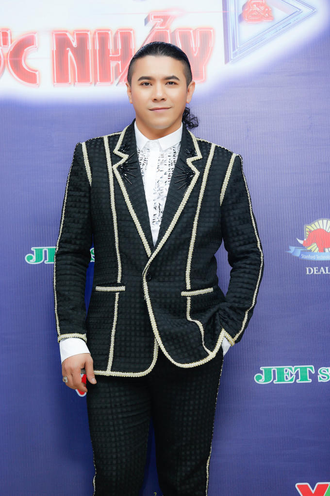 Kasim Ho&agrave;ng Vũ kể về thời kh&oacute; nhọc v&agrave; &uacute;p mở mối t&igrave;nh 10 năm c&ugrave;ng bạn g&aacute;i Việt Kiều