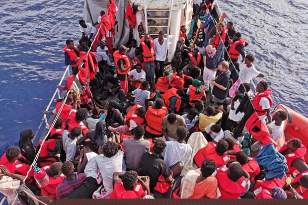 Những người di cư bất hợp pháp. (Nguồn: timesofmalta)