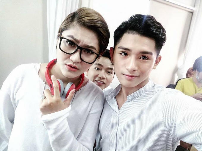 Đoàn Thế Lân cùng Vicky Nhung.