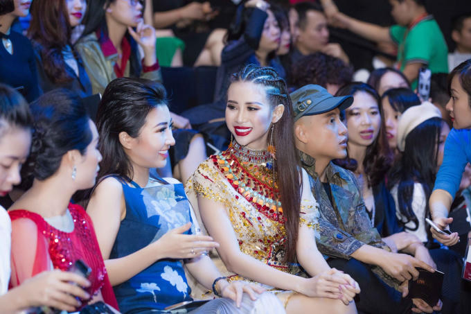 Miss Tourism Liên Phương “hóa” nữ thần Ai Cập trên thảm đỏ thời trang Hà Nội