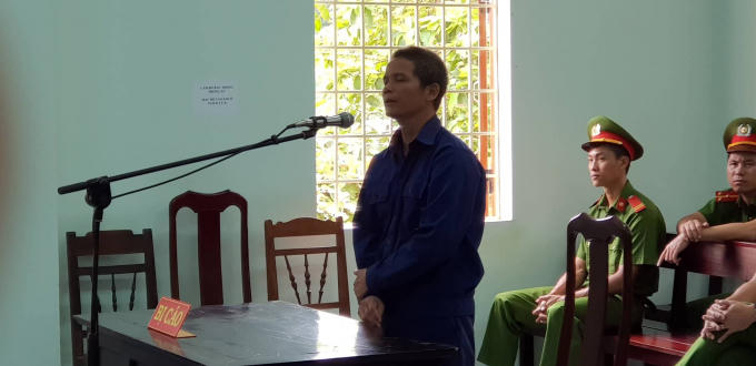 Bị cáo Hoàng Văn Phương trong phiên tòa.