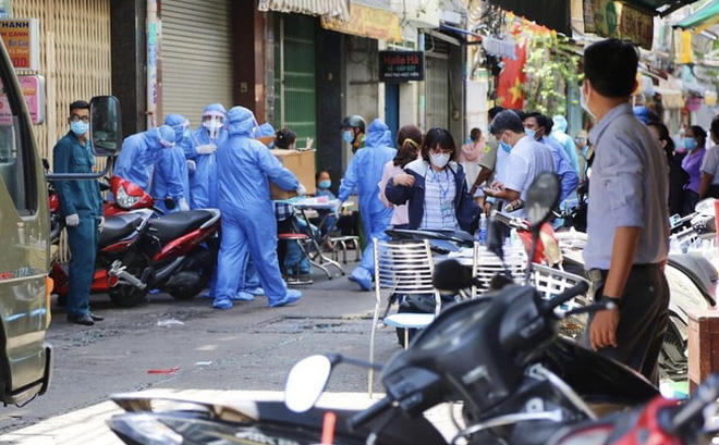 photo1622448512442-1622448512607741339843