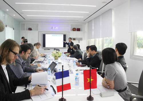 Đoàn chuyên gia của HCERES đến trường Đại học Bách Khoa TP HCM để thực hiện đánh giá và kiểm định chất lượng cấp trường. (Ảnh: hcmut.edu)