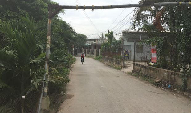 Xóm Suối Lở sống trong hãi hùng suốt nhiều tháng qua.