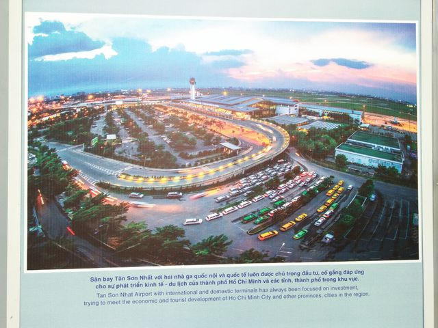 TPHCM tổ chức triển l&atilde;m ảnh tr&ecirc;n đường phố kỷ niệm đại lễ 30/4