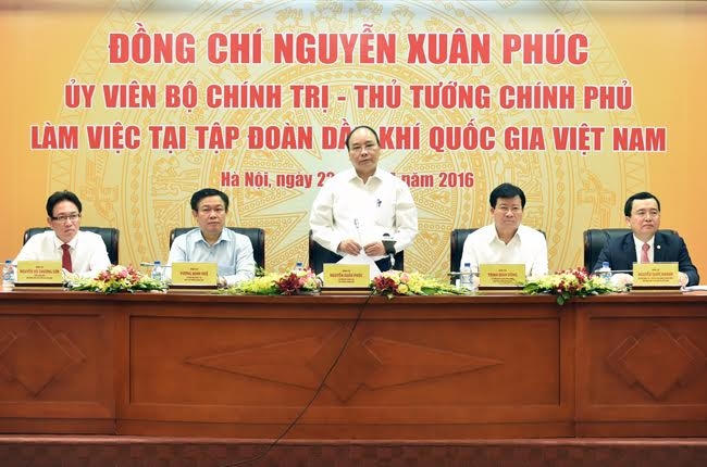 Thủ tướng làm việc với Tập đoàn Dầu khí Quốc gia Việt Nam