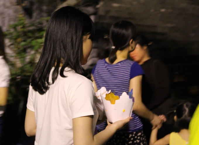 Di chuyển ra hồ Chùa Bầu.