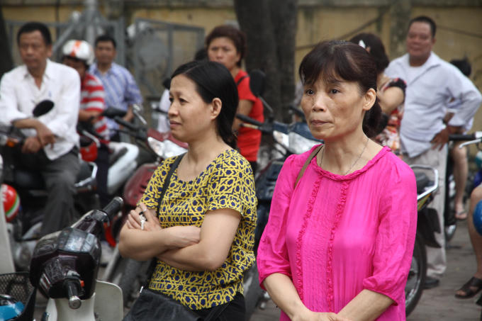 Gần 900.000 thí sinh bước vào buổi thi THPT quốc gia đầu tiên