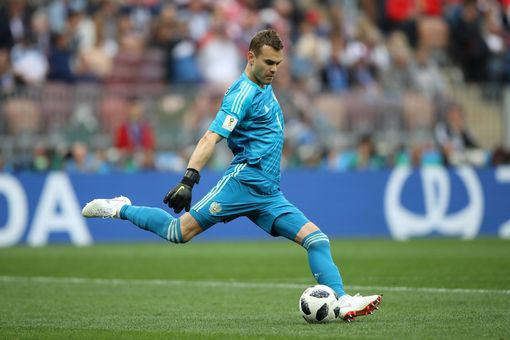 Thủ thành kỳ cựu Igor Akinfeev