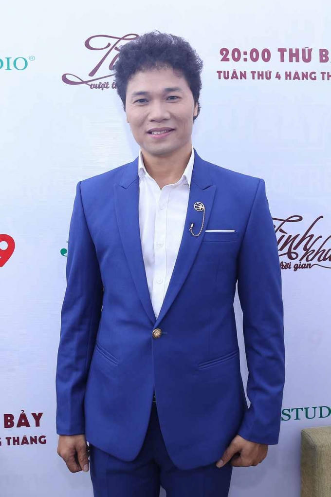 Giao Linh song ca c&ugrave;ng học tr&ograve; Tuấn Vỹ trong T&igrave;nh Kh&uacute;c Vượt Thời Gian th&aacute;ng 9