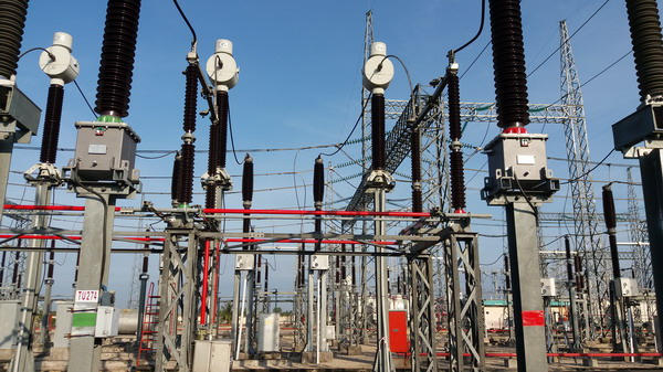 Biến điện áp ngăn 274 tại TBA 220 kV Châu Đốc đã được thay mới (ảnh: Xuân Vũ)