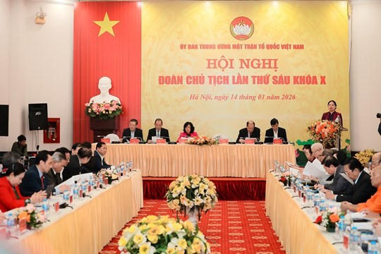 Quang cảnh hội nghị.