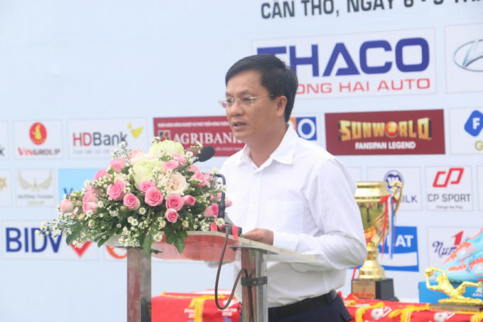 Anh28.