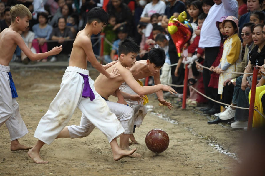 Hội thi hấp dẫn ngay từ những giây đầu tiên