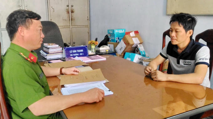 Đối tượng Nguyễn Văn Thuyên tại cơ quan điều tra.