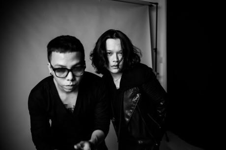 Hoàng Touliver bắt tay hợp tác cùng Tiên Tiên. Ảnh: NVCC.