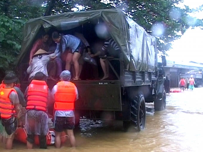 Nghĩa cử cao đẹp thể hiện tinh thần “quân với dân như cá với nước”