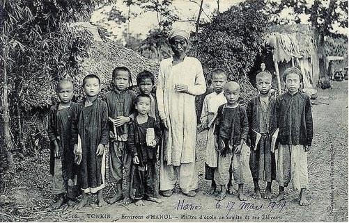 Một lớp học thời xưa.