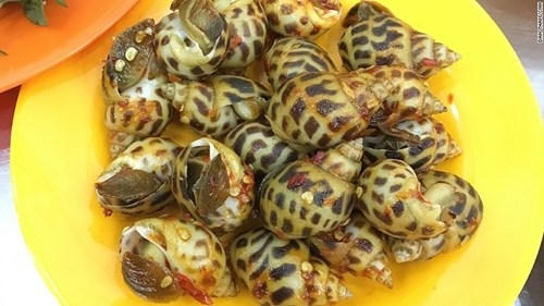 CNN liệt k&ecirc; 8 m&oacute;n ăn vặt