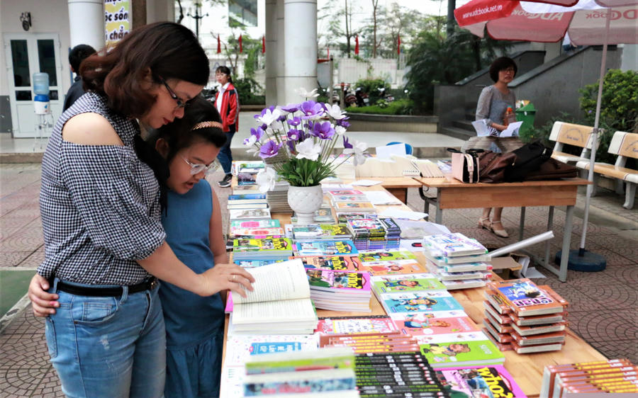 Thap sang 'ngon den sach' tu mot ngoi truong o Thu do hinh anh 14
