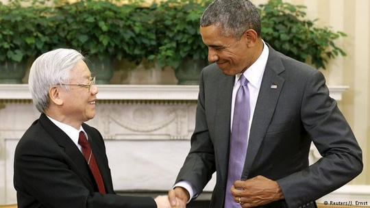 Ông Obama đón Tổng Bí thư Nguyễn Phú Trọng tại Nhà Trắng vào tháng 7/2015 (Ảnh: Reuters).