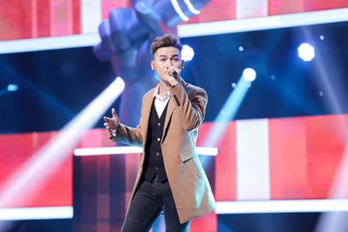 Đào Tín và Ali Hoàng Dương đo ván trong tập 9 Giọng hát Việt 2017.