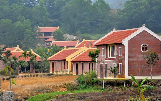 Lại tái diễn tình trạng ‘xẻ núi bạt đồi’ xây biệt thự ở Ba Vì - ảnh 6