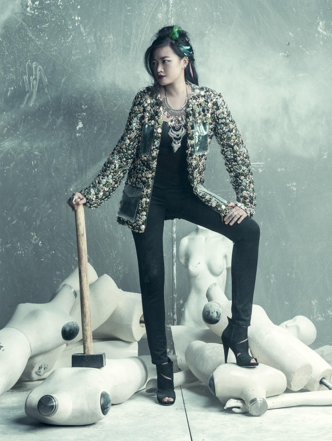 Loạt ảnh đậm chất punk rock cá tính của bộ tứ quyền lực Vietnam's Next Top Model 2016