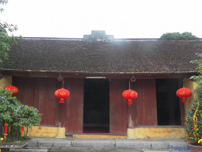 Chùa Đại Quang ở thôn Hữu Chấp, xã Hòa Long, thành phố Bắc ninh có niên đại hơn 300 năm tuổi.