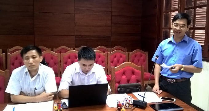 Ông Châu Văn Lượm – Phó chủ tịch UBND huyện Krông Năng, tỉnh ĐắkLắk trải lời câu hỏi của báo chí.