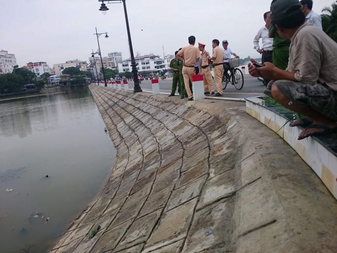 Sau sự việc xảy ra lực lượng chức năng đã có mặt tại hiện trường.