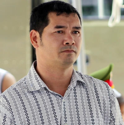 Tài xế giả đặc phái viên của Chính phủ để hù đọa CSGT. (Ảnh: VNE)