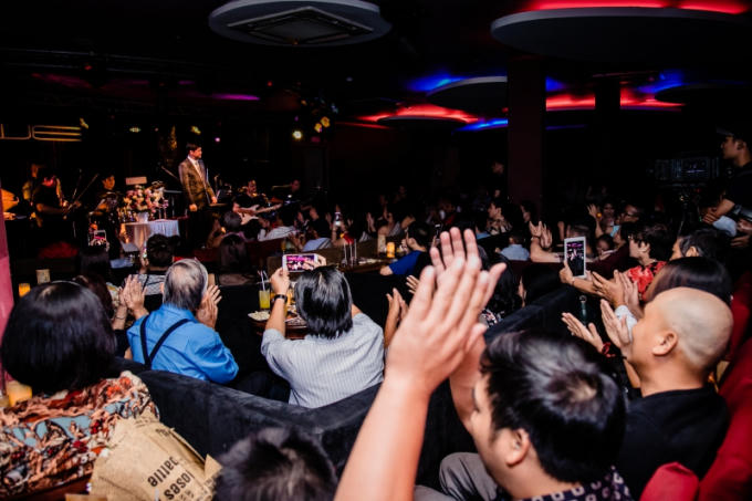 Con đường đầy s&oacute;ng gi&oacute; của một c&acirc;u b&eacute; nh&agrave; ngh&egrave;o trở th&agrave;nh Thủ khoa nhạc viện