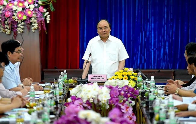 Thủ tướng yêu cầu Ban chỉ đạo cần tạo điều kiện tốt hơn cho người dân có đất ổn định cuộc sống lâu dài ở Tây Nguyên.