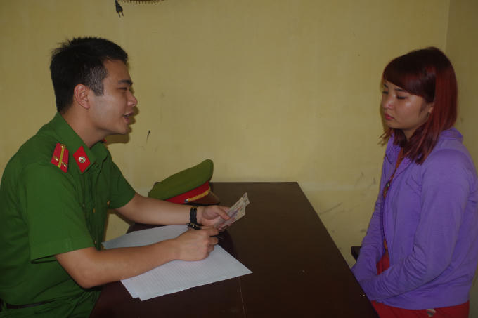Cơ quan Công an lấy lời khai đối tượng Hiên. (Ảnh: Công an Hà Nam)
