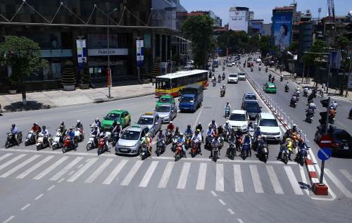 Nắng nóng tiếp tục kéo dài 2-3 ngày tiếp theo. Ảnh: Quang Quyết/TTXVN