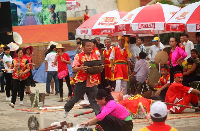 Đội đầu tiên thổi xong xôi sớm nhất.