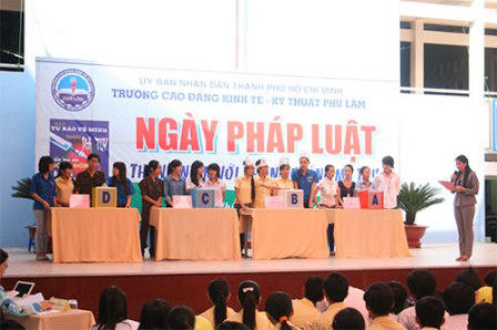 Ngày pháp luật Việt Nam.