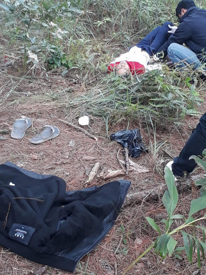 Thi thể người đàn ông được phát hiện.