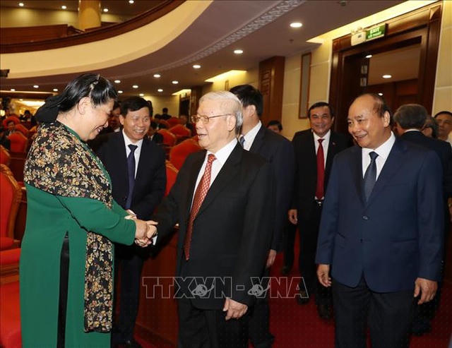 Tổng Bí thư, Chủ tịch nước Nguyễn Phú Trọng với các vị lãnh đạo Đảng, Nhà nước và các đại biểu dự phiên khai mạc Hội nghị. Ảnh: Trí Dũng –TTXVN