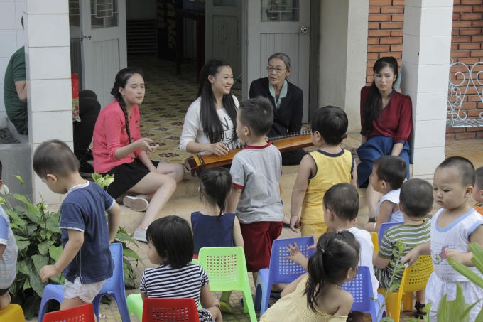 Đánh tráo số phận – 34 tập: Tâm lý xã hội – hình sự; Đạo diễn Trần Chí Thành; Diễn viên: Nhung Kate, Lý Anh Tuấn, Trương Nam Thành, Hồ Bích Trâm,...