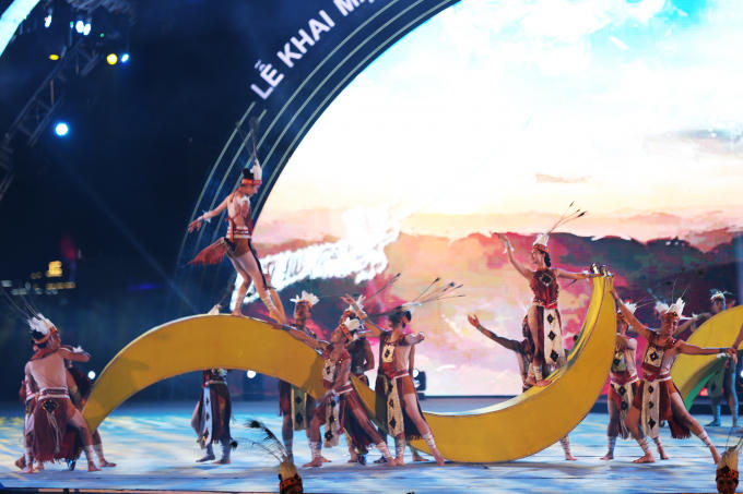 Carnaval Hạ Long 2018: Đ&ecirc;m hội sắc m&agrave;u