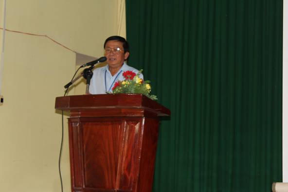 Bình Phước Bác sĩ Phan Thanh Dũng- Chi cục trưởng Chi cục An toàn vệ sinh thực phẩm phát biểu tại lớp tập huấn