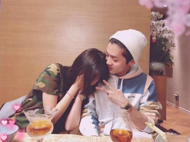 “Luhan – Guan Xiaotong”  đang là từ khóa hot ở Trung Quốc.