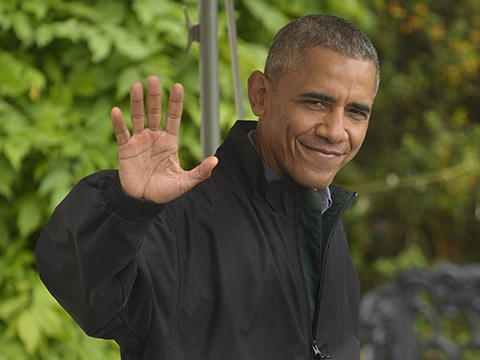Tổng thống Barack Obama khi lên đường thực hiện chuyến công du châu Á và Việt Nam (Ảnh: EPA/TTXVN).