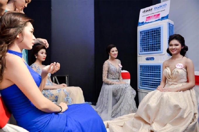 Máy làm mát được sử dụng tại cuộc thi Hoa hậu Việt Nam.