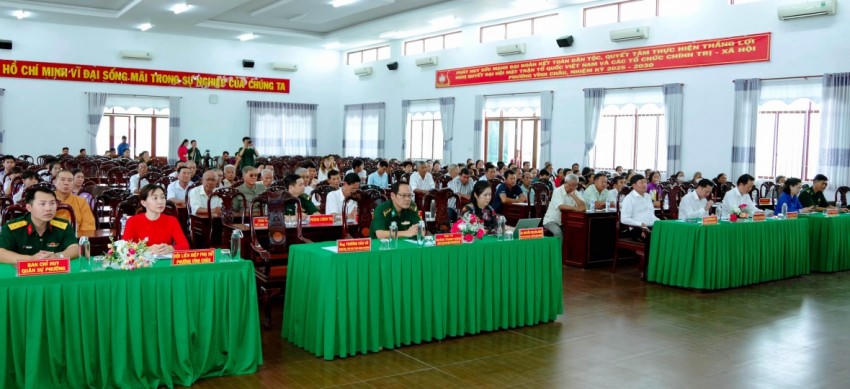 Đại biểu tham dự ngày hội