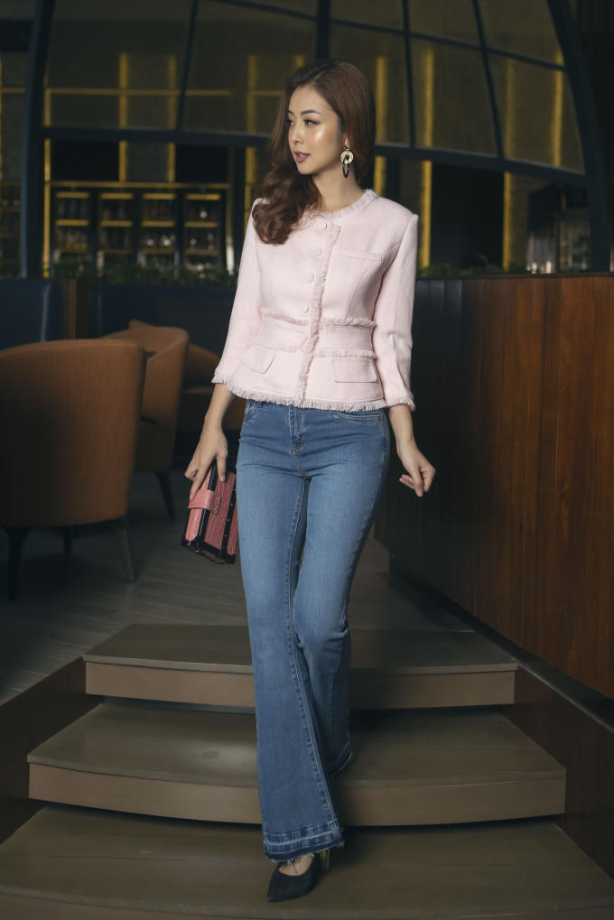 Jennifer Phạm thanh lịch cuốn hút trong BST mới