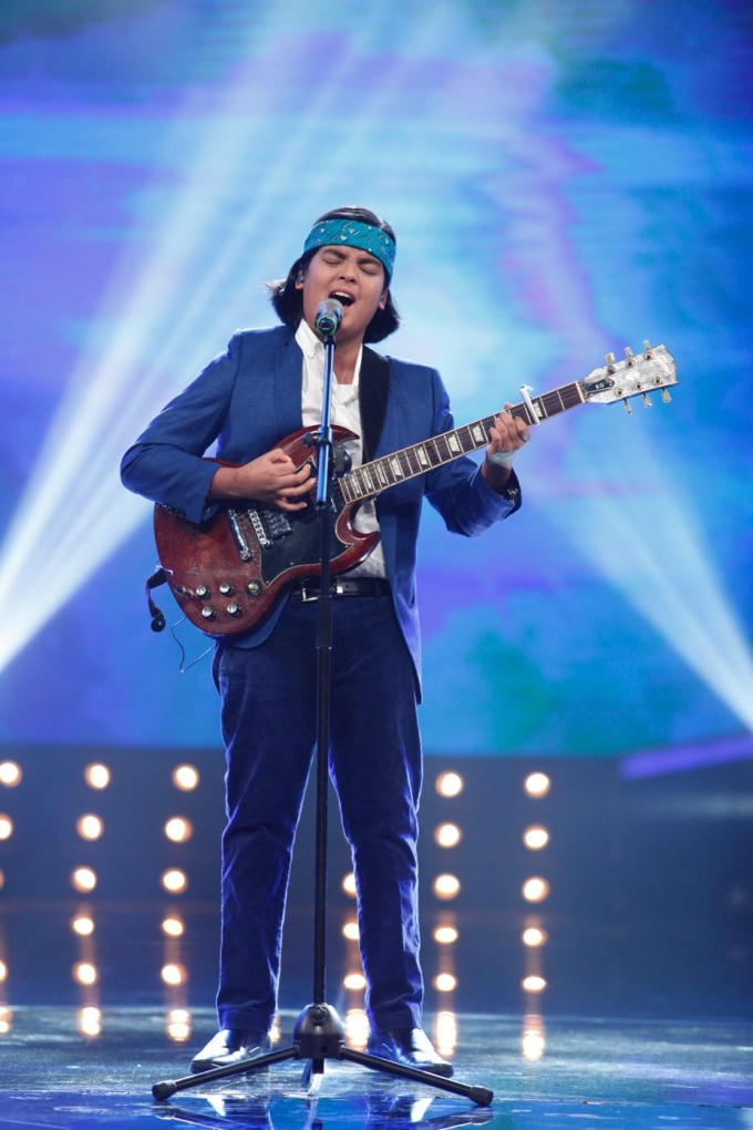 Vietnam Idol Kids: Hồ Văn Cường h&aacute;t cải lương khiến ban gi&aacute;m khảo