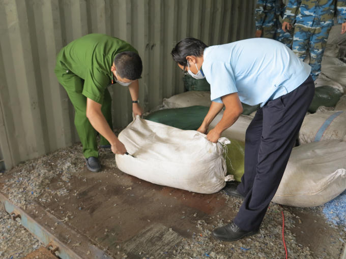 Hải quan Đ&agrave; Nẵng bắt giữ l&ocirc; h&agrave;ng